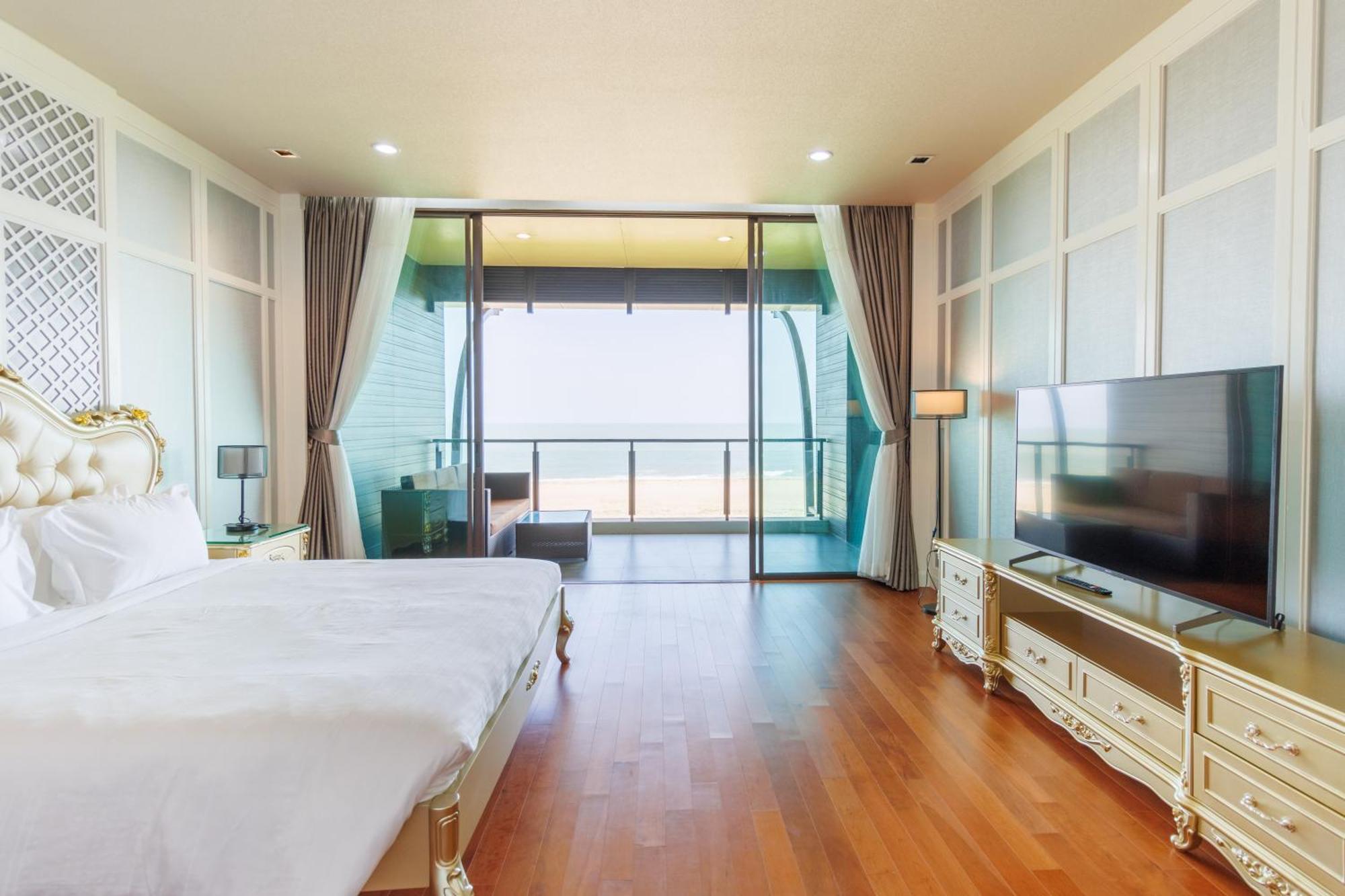 Hotel Sea Sun By Jc Kevin &